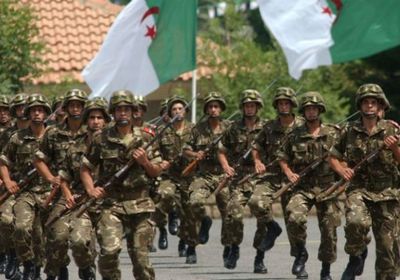 الجيش الجزائري يعتقل 13 إرهابيًا و276 مهاجرًا غير شرعي