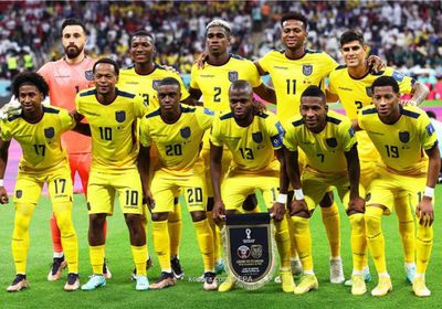 إقالة المدير الفني لمنتخب الإكوادور