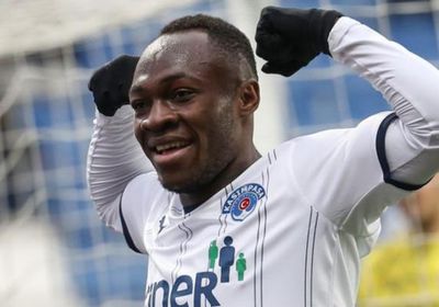 حقيقة مفاوضات الأهلي مع جاكسون موليكا