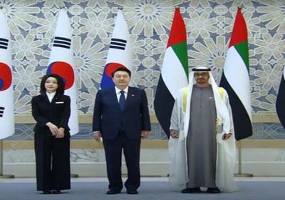 محمد بن زايد ورئيس كوريا الجنوبية يبحثان تعزيز العلاقات بين البلدين