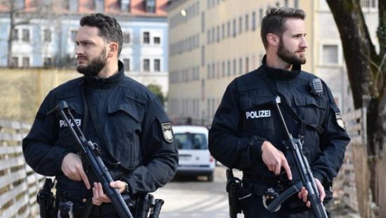 70 مصابًا خلال صدامات بين الشرطة الألمانية ونشطاء