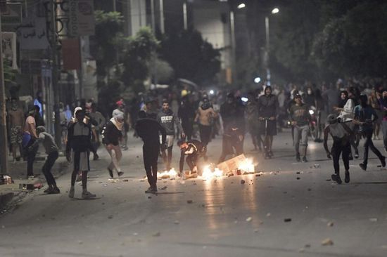 مواجهات جديدة ببين المحتجين وقوات الأمن التونسي بالقصرين