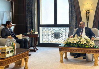 الرئيس الزُبيدي يثمن استقبال جيبوتي للنازحين من عدوان الحوثي