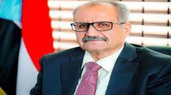 الجعدي مستنكرا: قرارات الحكومة قاصمة لظهر المواطن.. وهذه البدائل