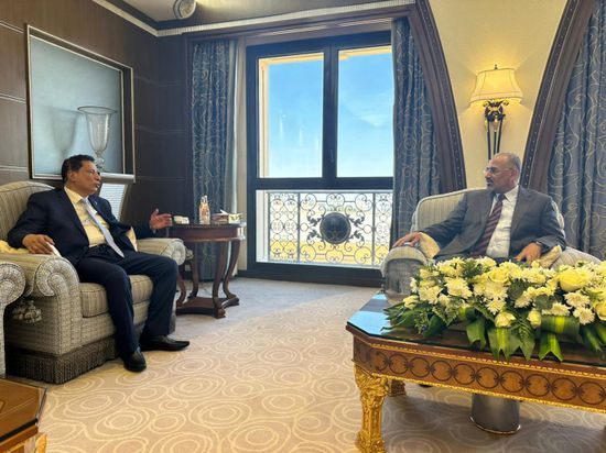 حث على حماية استقرارها.. الرئيس الزُبيدي: المهرة بوابتنا الشرقية