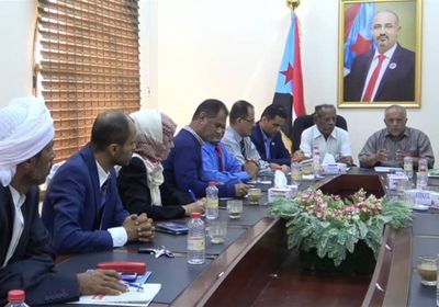 باحشوان يتعهد بتنفيذ توصيات مؤتمر الصحفيين الجنوبيين