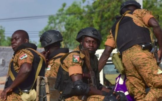 تحرير 66 امرأة وطفلًا من مسلحين في بوركينافاسو