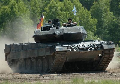 ألمانيا تعلن موافقتها إرسال كندا دبابات لأوكرانيا