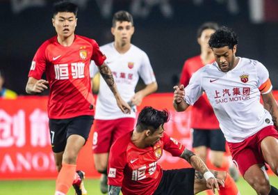 انهيار نادي ووهان يانغتسي في الدوري الصيني