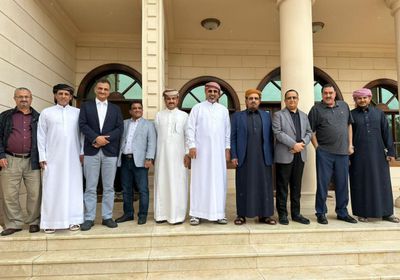 الرئيس الزُبيدي يتلقى تقارير الإنجاز بعدن وحضرموت وشبوة