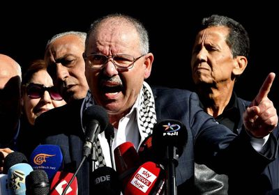 اتحاد الشغل التونسي يطرح مبادرة لإنقاذ البلاد