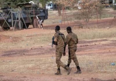 مقتل 10 أشخاص في هجومين إرهابيين ببوركينافاسو