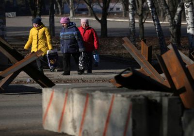 أوكرانيون يبدون أسفهم لمغادرتهم باخموت