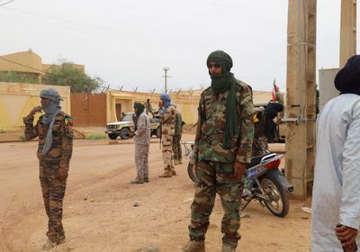مجموعة مسلحة في مالي تنسحب من تشكيل الدستور