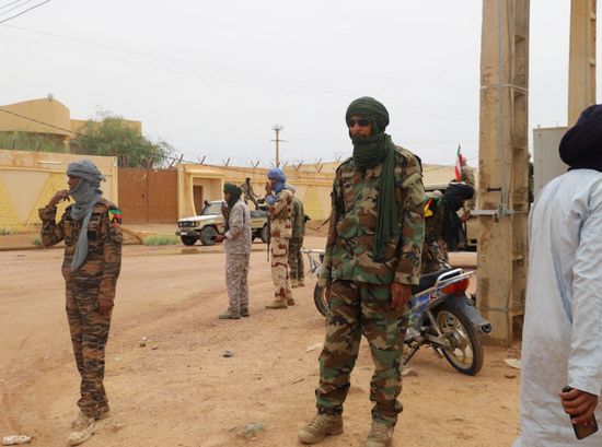 مجموعة مسلحة في مالي تنسحب من تشكيل الدستور