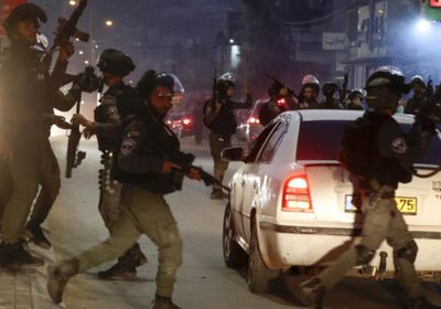 الشرطة الإسرائيلية تقتل فلسطينيًا بالضفة الغربية