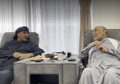 الرئيس الزُبيدي يطمئن على صحة المناضل عبدالرحمن الجفري