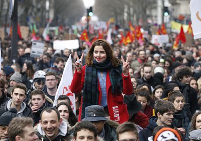 إضراب جديد بفرنسا للاحتجاج على إصلاح نظام التقاعد