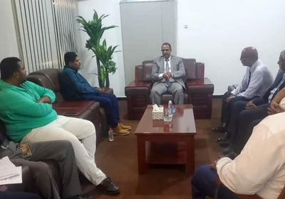 المحمدي يحث الزعوري على تكثيف عمل المنظمات المدنية بحضرموت