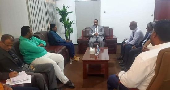 المحمدي يحث الزعوري على تكثيف عمل المنظمات المدنية بحضرموت