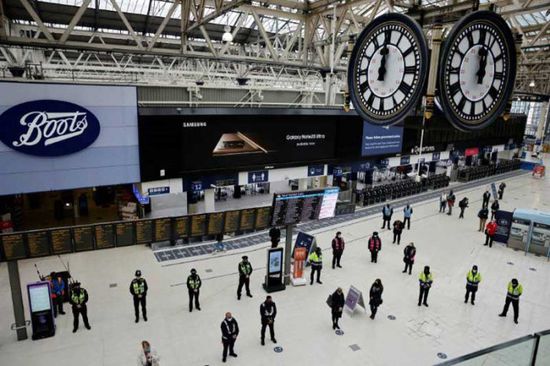 بريطانيا تستعد لأكبر إضراب منذ سنوات بمشاركة معلمين