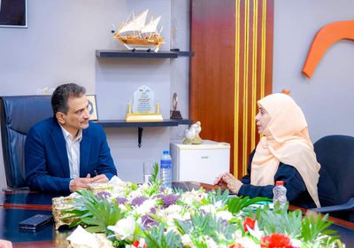 محافظ عدن: نعمل على طباعة الكتاب المدرسي