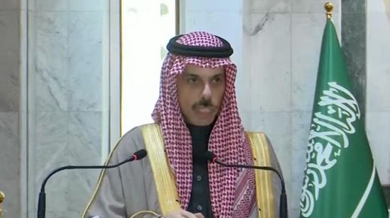 وزير الخارجية السعودي يصل إلى العراق