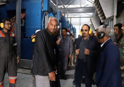 محافظ حضرموت يتفقد استعدادات محطة السقطري للصيف