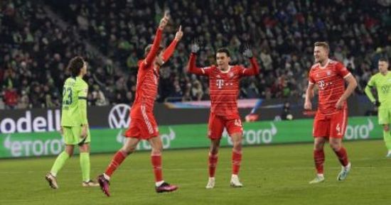بايرن ميونخ يتقدم على فولفسبورج بثلاثية