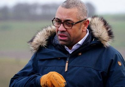 بريطانيا: تسليح أوكرانيا أسرع طريق لتحقيق السلام