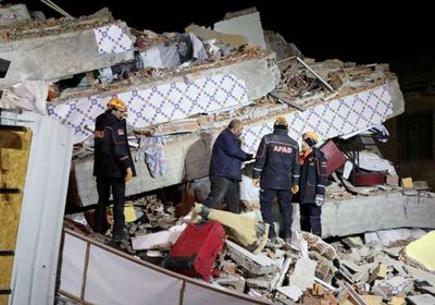 عقب الزلزال.. الداخلية التركية تباشر عمليات الإنقاذ