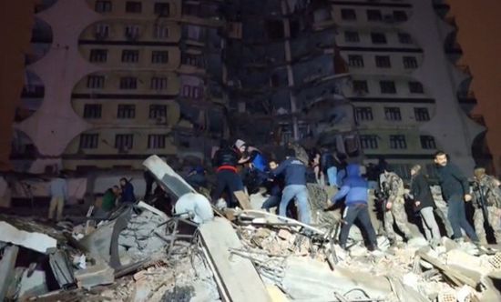 النواب اللبناني يعزي في ضحايا زلزالي تركيا وسوريا
