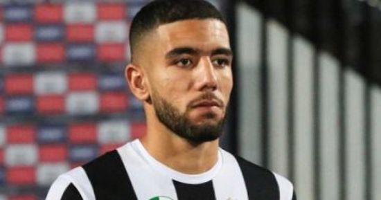 موعد انضمام أحمد القندوسي للنادي الأهلي بالمغرب