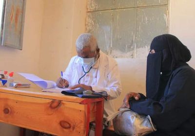 قافلة الهبة الحضرمية تستقبل الحالات المرضية في مسيلة الأحرار