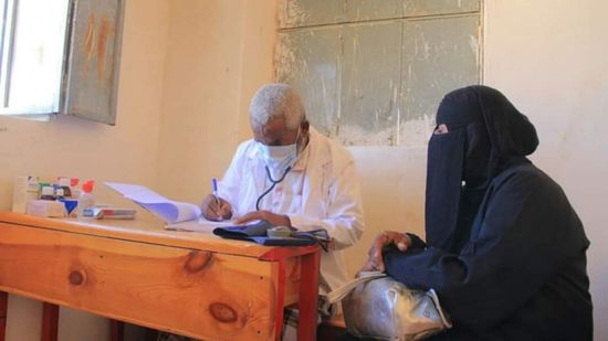 قافلة الهبة الحضرمية تستقبل الحالات المرضية في مسيلة الأحرار