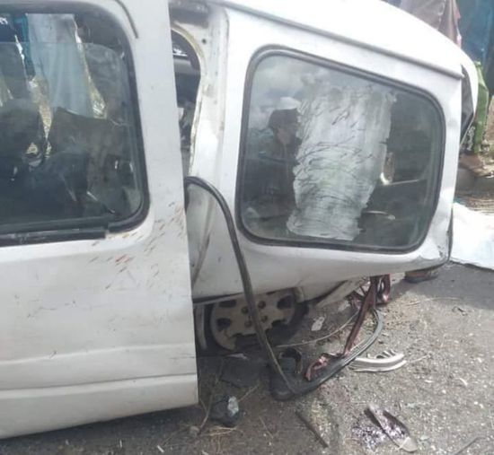 مصرع 4 في حادث مروري على طريق في إب