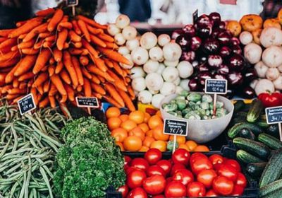 أسعار الغذاء تهبط للشهر العاشر عالميا