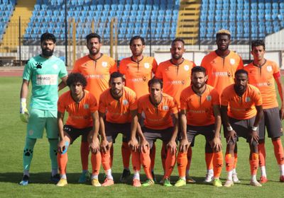 فاركو والبنك الأهلي بالدوري المصري.. الموعد والقنوات الناقلة