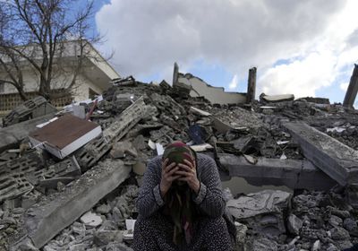 ارتفاع عدد ضحايا زلزال تركيا وسوريا إلى أكثر من 25 ألف قتيل