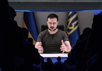 زيلينسكي يقيل مسؤولًا أمنيًا كبيرًا بأوكرانيا