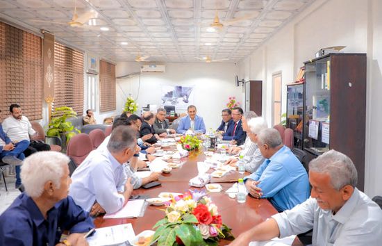 لجنة المناقصات ترسي 5 مشاريع خدمية في عدن