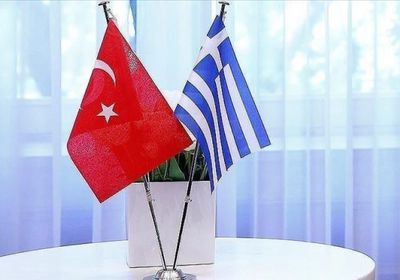 وزير الخارجية اليوناني يزور تركيا للبحث بالمساعدة بعد الزلزال