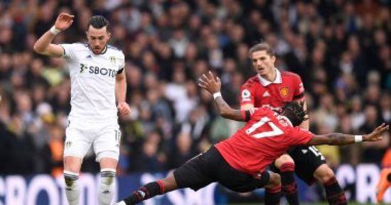 شوط سلبي بين اليونايتد وليدز