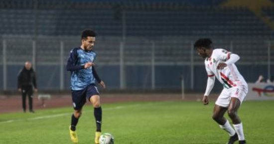 تعادل إيجابي بين بيراميدز والجيش الملكي بالشوط الأول