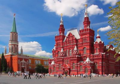 واشنطن تنصح مواطنيها بمغادرة روسيا على الفور