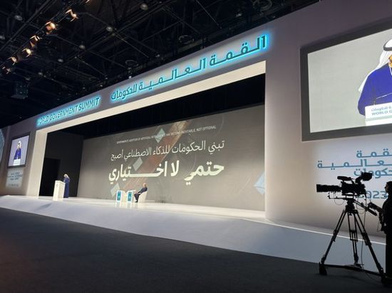 قرقاش: الإمارات تمتلك رؤية وتجربة ناجحة للإدارة الحكومية