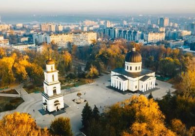 مولدافيا تعيد فتح مجالها الجوي