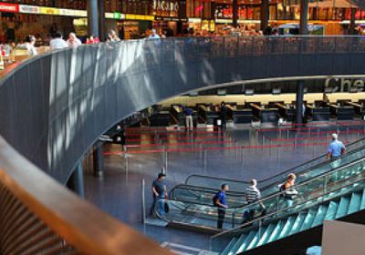 الإضرابات تهدد حركة المطارات في ألمانيا 