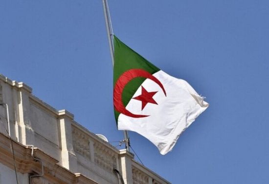 السلطات الجزائرية توقف شخصًا هدد بتفجير سفارة السعودية