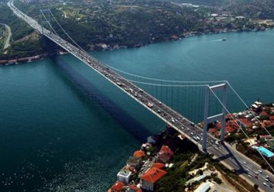 توقف الملاحة في خليج البوسفور بتركيا